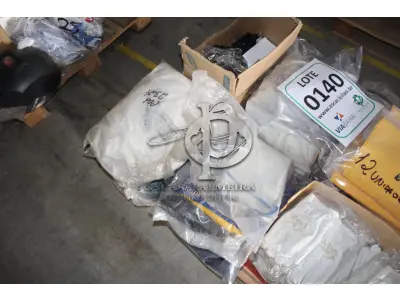 LOTE 140 - MATERIAL DIVERSO