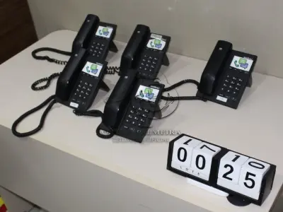 LOTE 025 - CONJ. APARELHOS INTELBRAS TIP-120