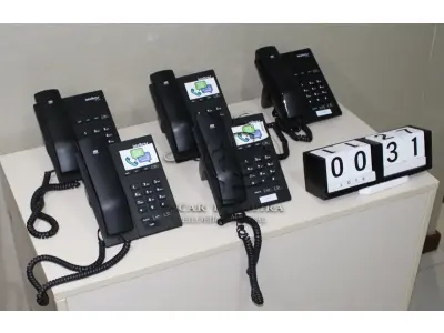 LOTE 031 - CONJ. APARELHOS INTELBRAS TIP-120