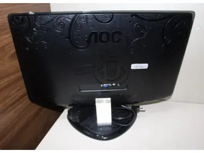 LOTE 019 - CONJUNTO MONITORES