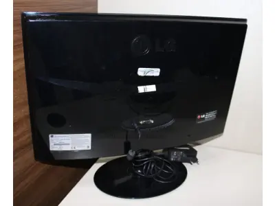 LOTE 012 - CONJUNTO MONITORES