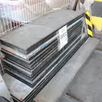 LOTE 002 - MATERIAL DIVERSO
