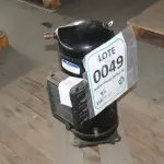 LOTE 049 - MATERIAL DIVERSO