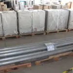 LOTE 042 - MATERIAL DIVERSO