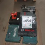 LOTE 054 - MATERIAL DIVERSO
