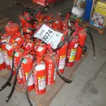 LOTE 074 - MATERIAL DIVERSO