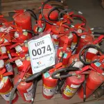 LOTE 074 - MATERIAL DIVERSO
