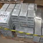 LOTE 043 - MATERIAL DIVERSO