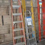 LOTE 115 - MATERIAL DIVERSO