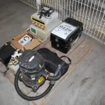 LOTE 129 - MATERIAL DIVERSO