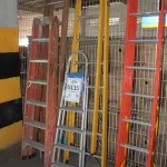 LOTE 115 - MATERIAL DIVERSO