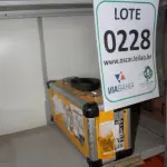 LOTE 228 - MATERIAL DIVERSO