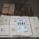 LOTE 182 - MATERIAL DIVERSO