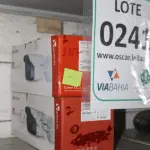 LOTE 241 - MATERIAL DIVERSO